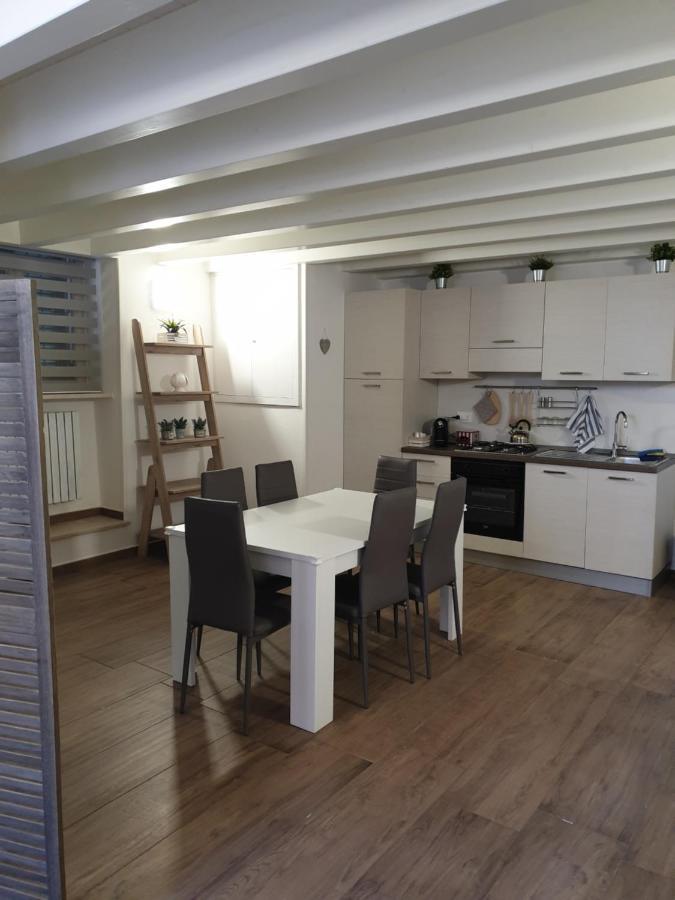 נוצ'י B&B Imbriani 24 מראה חיצוני תמונה